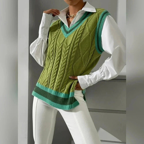 Striped Trim Split Hem Sweater Vest Without Blouse - Picture 5 of 7